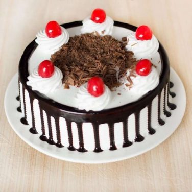 Black Forest Cake Eggless