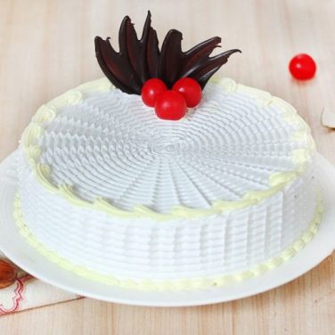 Vanilla Cake with Cherries