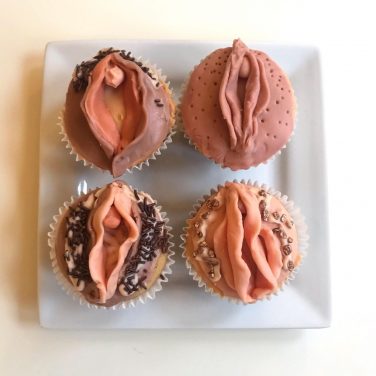 Vagina Cupcakes (Set Of 6)