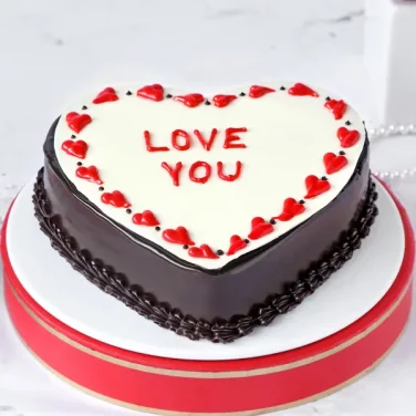 Expressive Heart Shaped Cake